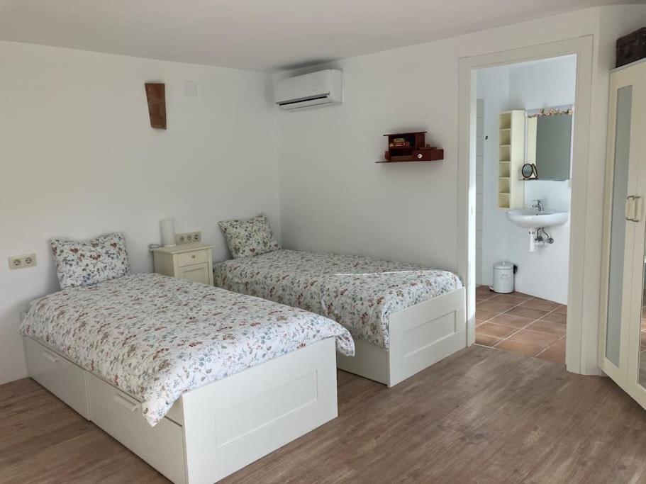 La Penita - Sunny Guesthouse With Private Pool And Garden Salobreña Exterior foto